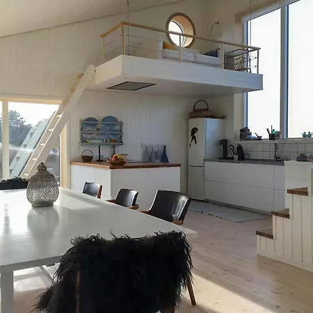 Σπίτι διακοπών Summer House With Direct Access Near Kikhavn Hundested
